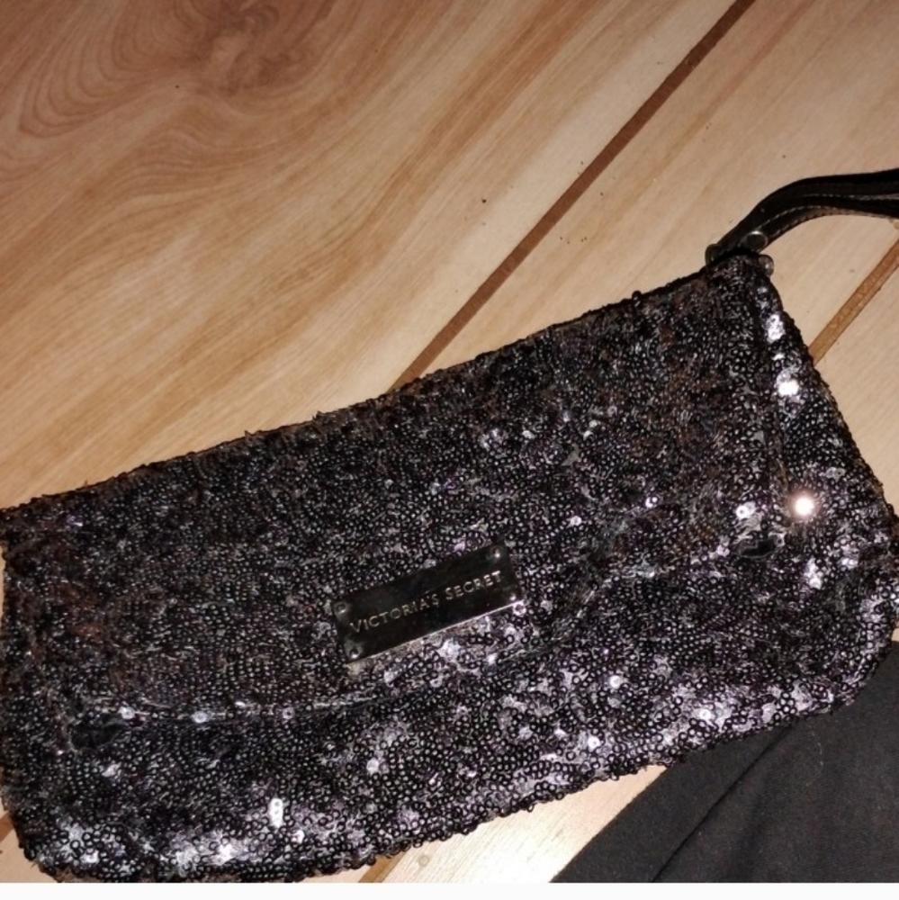 #BUNDLE Victoria's Secret "Gems"Black Tshirt Nite shirt#FREE WRISTLET - Picture 7 of 9